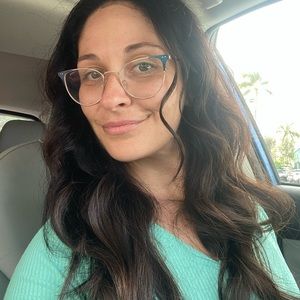 Meet your Posher, Jacqueline